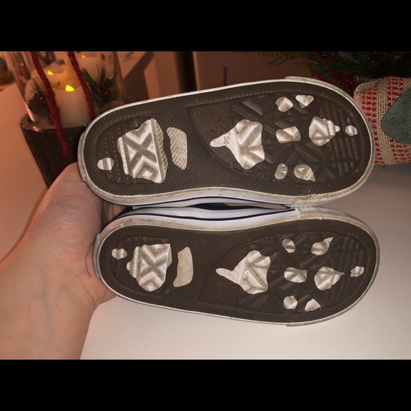 Dino Converse - Picture 4 of 4